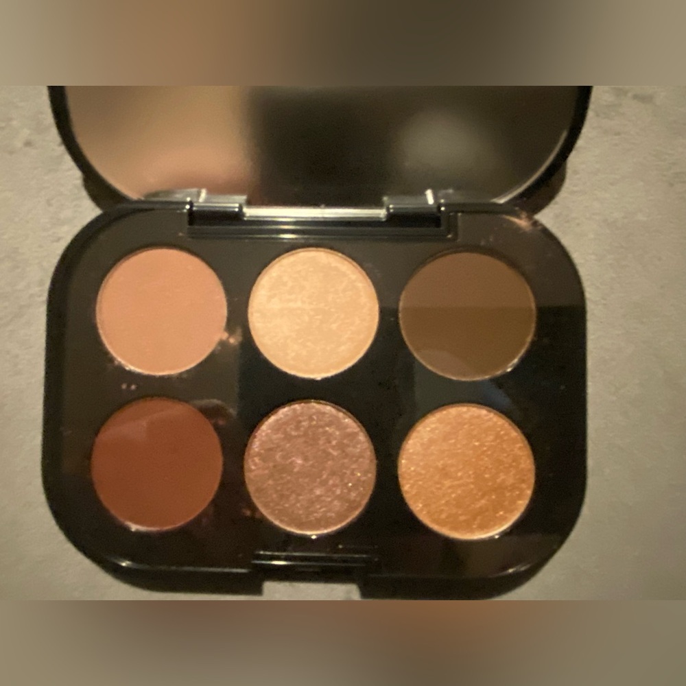 BNIB MAC Cosmetics Neutral & Warm Six-Pan Eyeshadow Palette - Brown, Gold, Cream